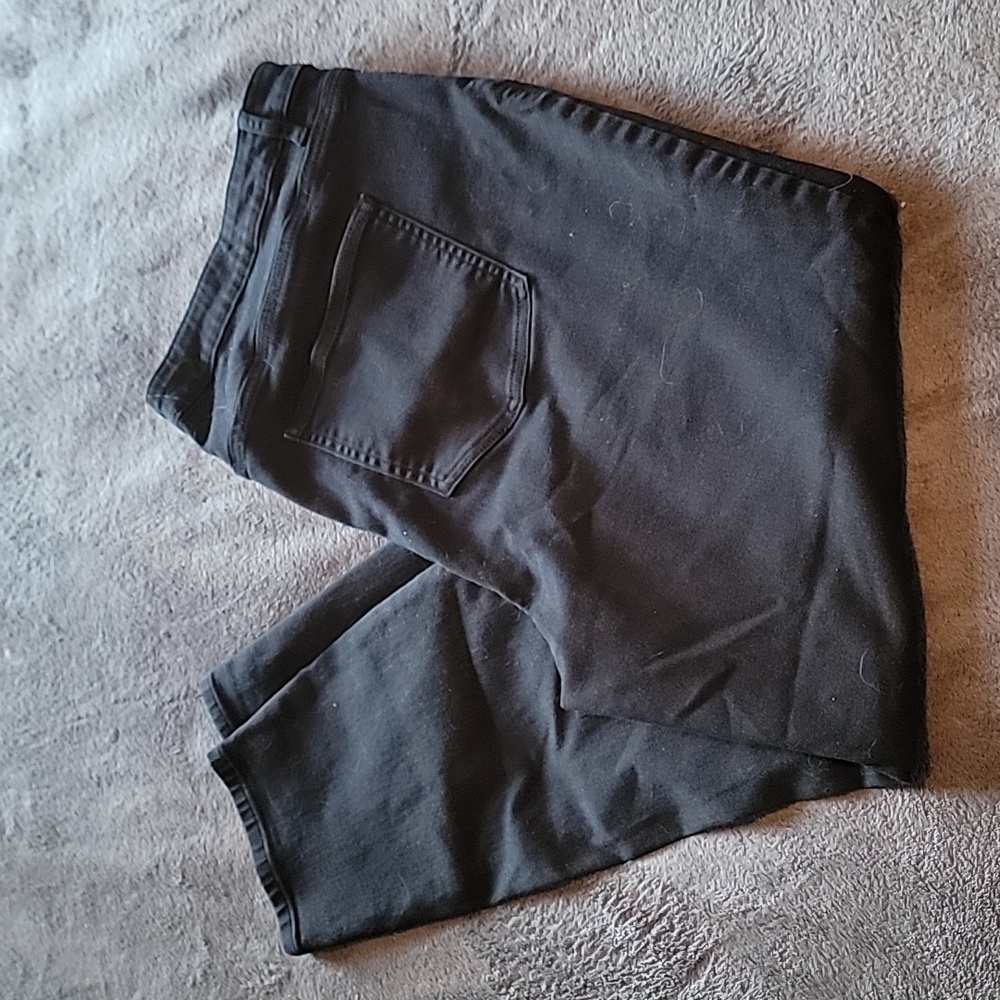 🌷2/$15 DC Jeans for women. Size 22.